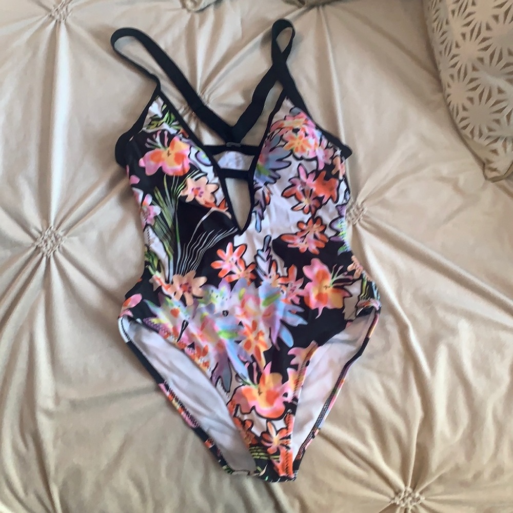 One piece bathing suit